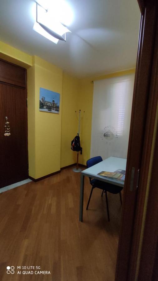 Policlinico Home Palermo Bagian luar foto