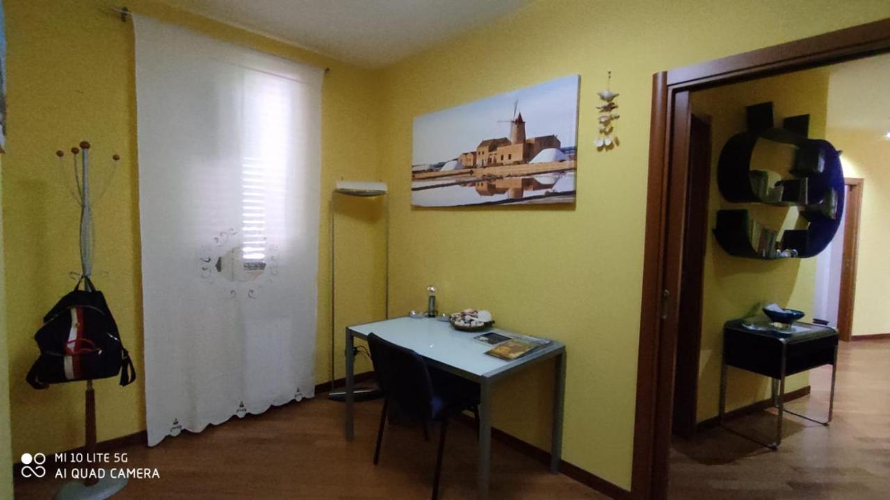 Policlinico Home Palermo Bagian luar foto